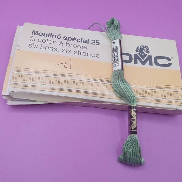 DMC 368 Floss Green Lot - 12 Skeins Embroidery Thread Pack NEW - Picture 1 of 4